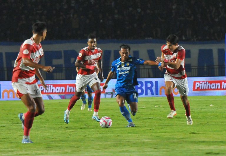 HENHEN Herdiana saat tampil di Leg 1 Championship Series. Henhen kembali akan dipercaya saat menghadapi Leg 2 melawan Madura United, Jumat 31 Mei 2024. (Foto: Arief NK/G-SPORTS.ID)