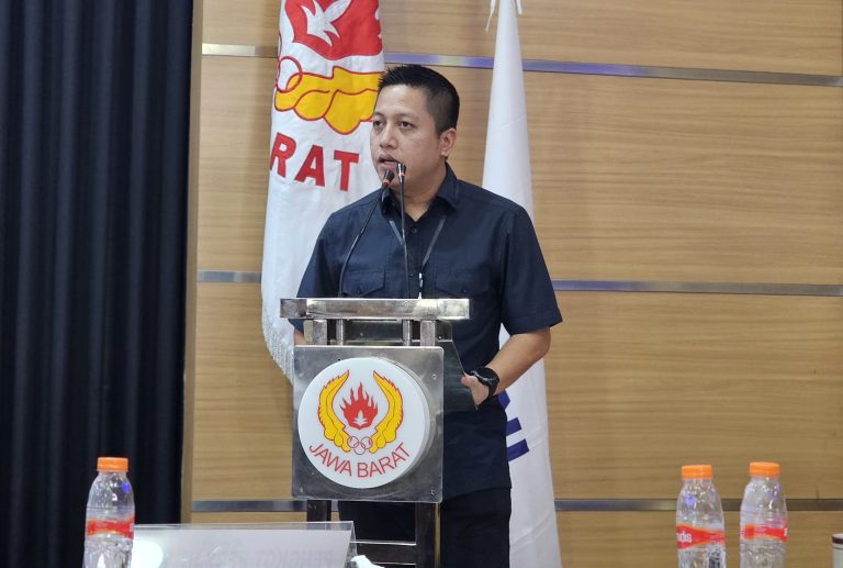 KETUA Umum Pengprov PERSANI Jabar, 2025/2029, DIka Chrisna Irzandi, tengah menyamapaikan misi dan visi beberaoa saat setelah terpilih, Sabtu (26/4/2025) (Foto: Arief K/G-SPORTS..ID)