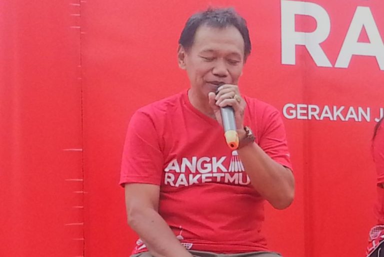 Iie Sumirat dalam sebuah acara bulutangkis di Bandung. Iie Sumirat wafat pada Senin (21/7/2025). (Foto: Arief K/G-SPORTS,ID)