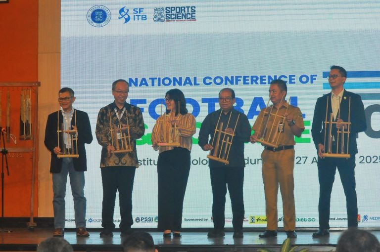 PARA pakar, ilmuwan, dan pemangku kepentingan bidang sepakbola urun rembuk dalam National Conference and Scince 2025 yang digelar di ITB, 25-27 Agustus 2025. (Foto: Arief K/G-SPORTS.ID)