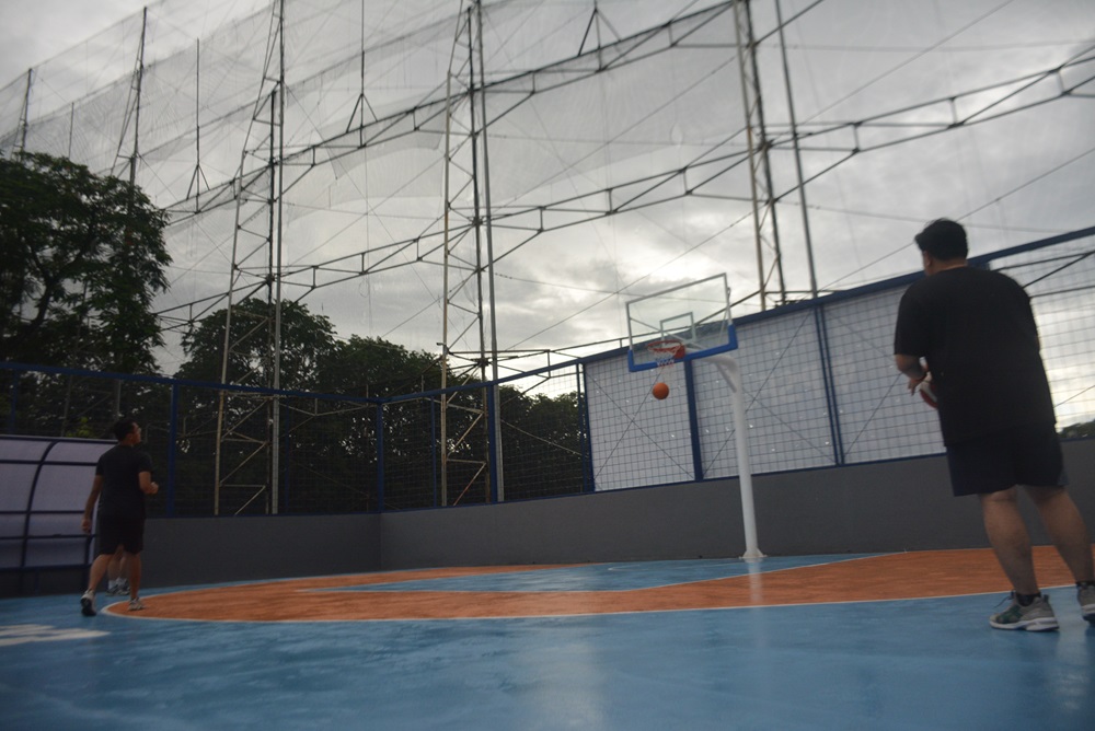 Bermain basket three on three di Persada Sports Facilities. (Foto: G-Sports.id)