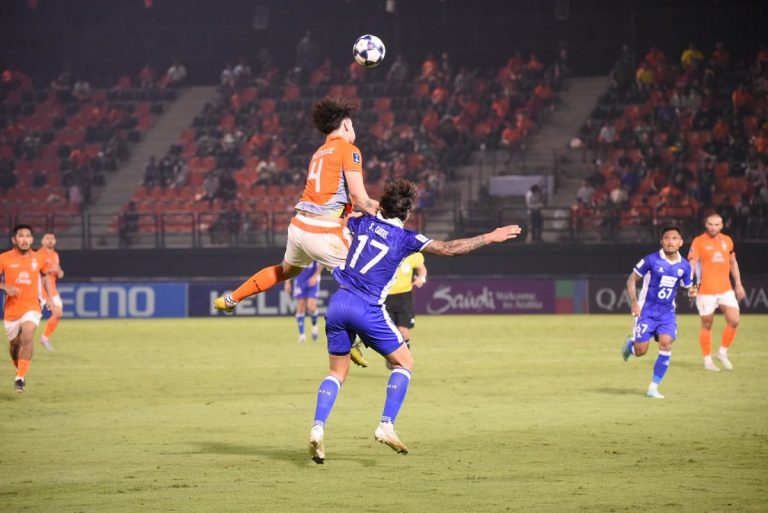 ILUSTRASI pertandingan Persib saat dijamu Ratchaburi FC, Rabu (11/2/2026). (Foto: Ist)